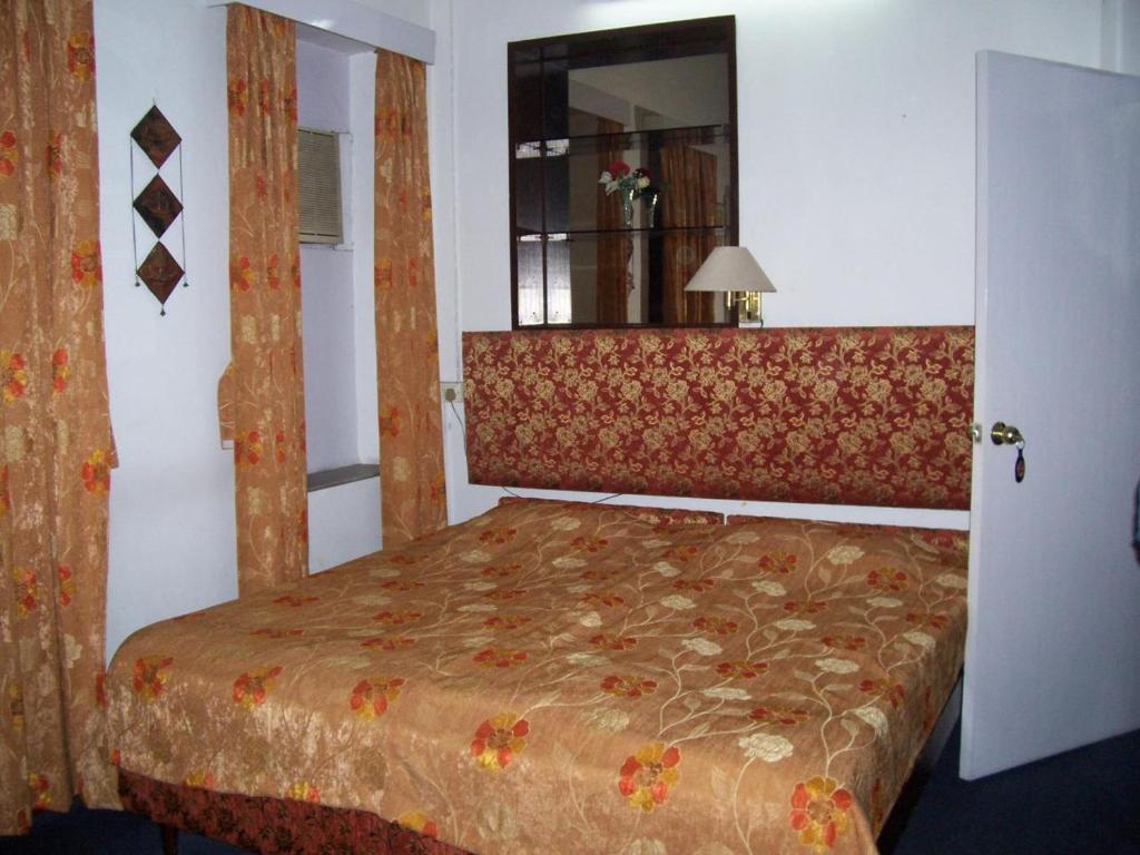 Blue Chip Guest house Kolkata
